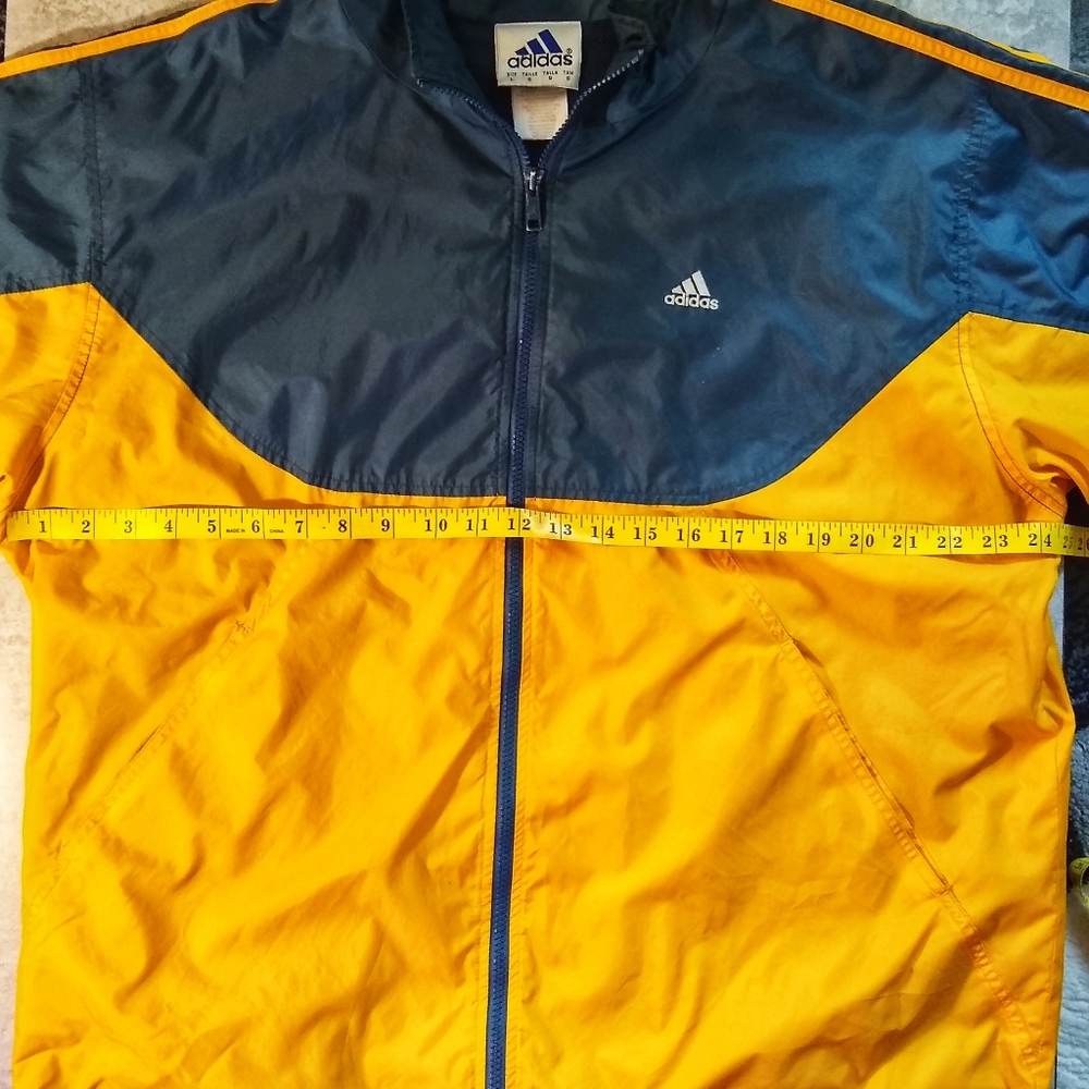 Adidas - Picture 2 of 4